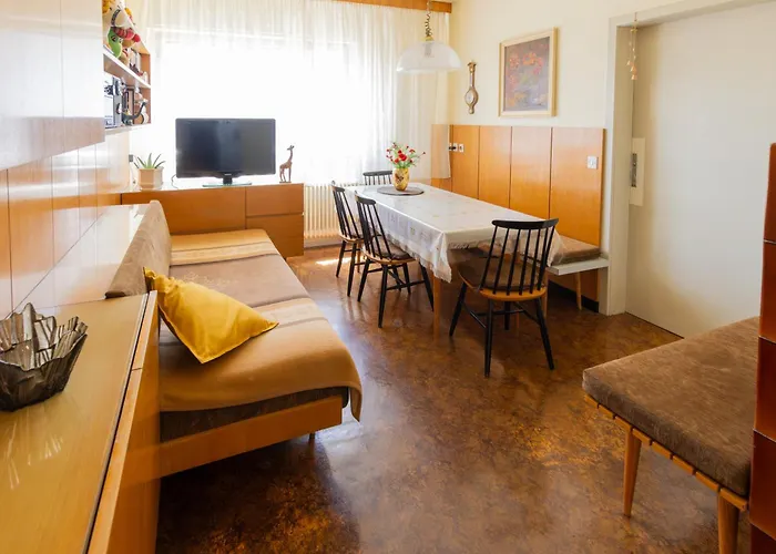 Retro House In Homestay Kamnik